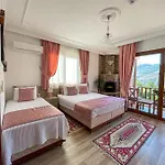 Misafir Evi * Faralya