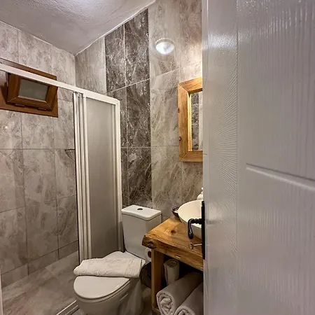 Misafir Evi Rum i privatbostad Faralya