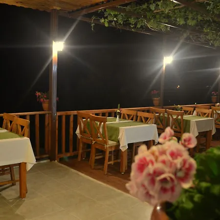 Misafir Evi בית אירוח