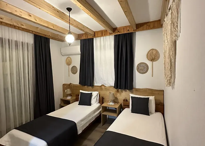 Misafir Evi * Фаралия