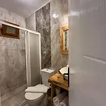 Misafir Evi Δωμάτια σε οικογενειακή κατοικία Faralya