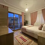 Δωμάτια σε οικογενειακή κατοικία Misafir Evi *