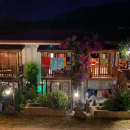 Misafir Evi Gazde/Camere de închiriat