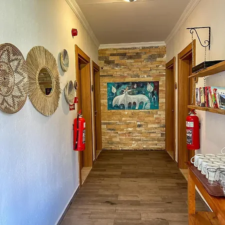 منزل للإقامة Misafir Evi فاراليا